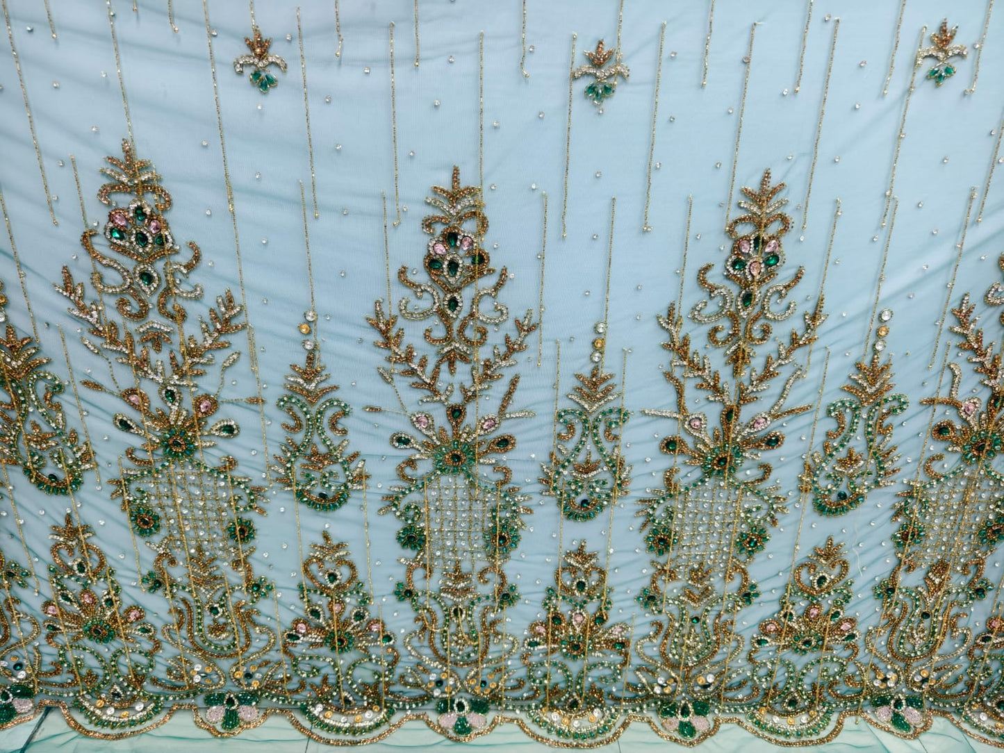 Fashionable Designer Lace Fabric