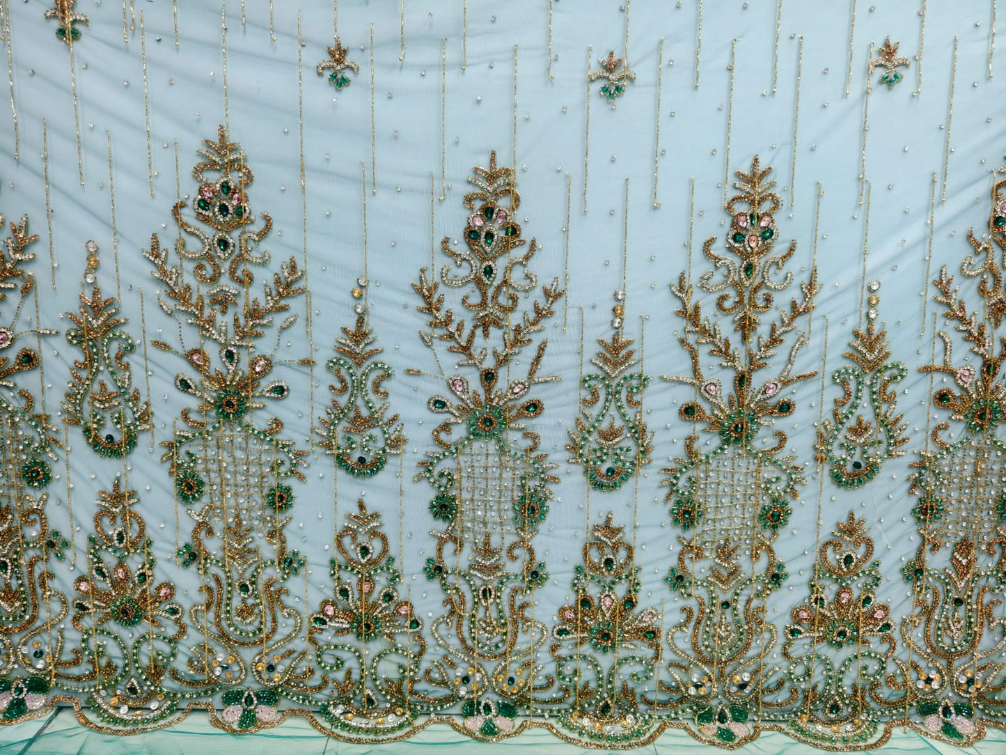 Fashionable Designer Lace Fabric